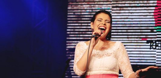 Show beneficente com Tatiéli Bueno é neste sábado em Bento Gonçalves