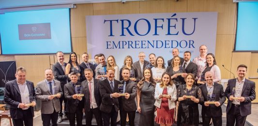 Troféu Empreendedor Jovem 2021 - A força empreendedora de 10 municípios da Serra Gaúcha