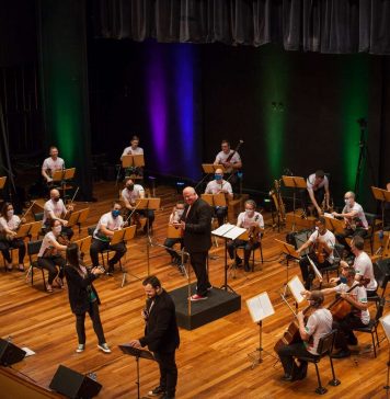 UCS Orquestra apresenta espetáculo na Catedral de Pedra em Canela