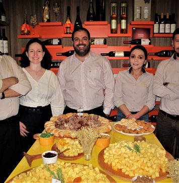 Waldemar Marangoni, Cristina Miolo, Ariel Marangoni, Juliana Faria e Álan Valadão time que comanda o Empório Crismiolo