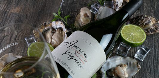 Com a cara do Brasil, vinho branco combina com as comemorações de final de ano