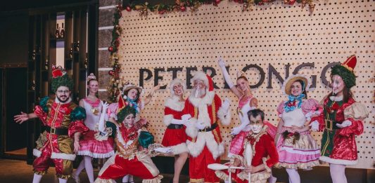 Parada do Natal Mágico da Peterlongo é nesta terça e quarta