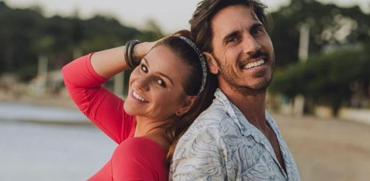 Com show gratuito de Claus e Vanessa, Luau da Rádio Viva ocorre neste sábado em Arroio do Sal