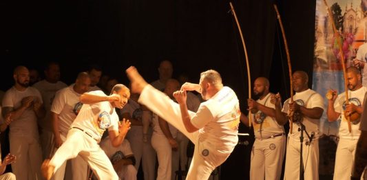 Caxias do Sul promove 'Aulão Aberto de Capoeira'