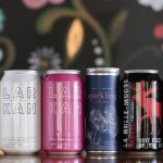 Imagem: Vinho em lata disponível no restaurante La Calenda, em Yountville, na Califórnia/Ramin Rahimian/The New York Times