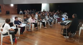 Instituto Canarinhos realiza oficinas gratuitas em Bento Gonçalves