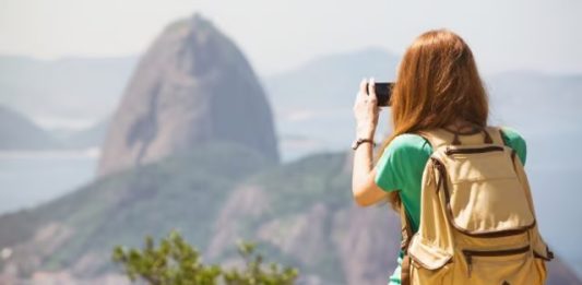 Turismo brasileiro cresceu 28% em 2022 segundo a FecomercioSP