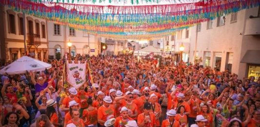 Bloco do Bepi se prepara para animar o Carnaval Retrô de Garibaldi