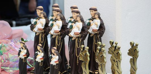 Imagem: Lançamento da 145ª Festa de Santo Antônio e entrega do Troféu Tonito/Felipe Padilha