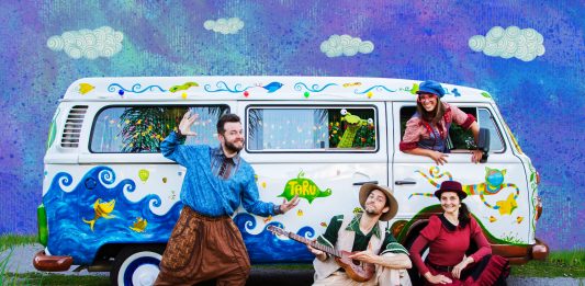Imagem: Coletivo Vegalianos circulará com espetáculo de teatro por nove cidades gaúchas/Crédito Doug Trancoso/Divulgação