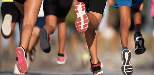 Como escolher um tênis de corrida adequado para você