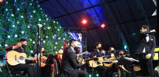 Imagem: Orquestra de Violoes/Crédito Cleiton Thiele