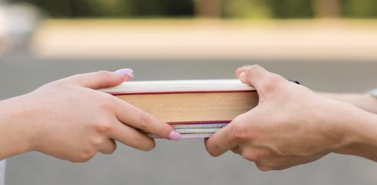 Biblioteca Pública de Caxias do Sul promove ação de doação de livros