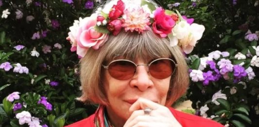 Morre Rita Lee, rainha do rock brasileiro, aos 75 anos