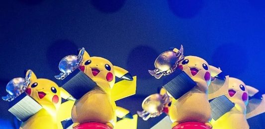 Imagem: Troféu do Campeonato Mundial de Pokémon, no Japão/Reprodução/Instagram