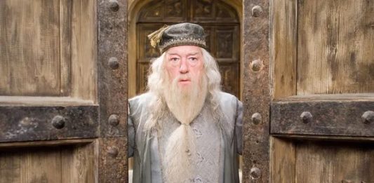 Ator Michael Gambon, o Dumbledore de 'Harry Potter', morre aos 82 anos