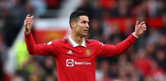 Cristiano Ronaldo é a pessoa com mais seguidores no Instagram
