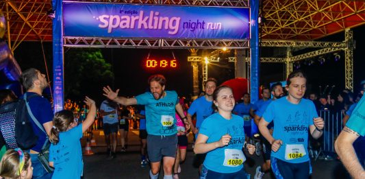 Imagem: Sparkling Night Run ocorre na noite de 28 de outubro/Crédito Márcio Rodrigues, Foco Radical