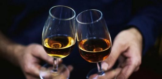 Por que a França vai gastar mais de R$ 1 bilhão para destruir excedente de vinho?