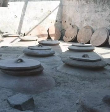 Imagem: Antigos vasos romanos usados na fabricação do vinho/Foto: Pompeii - Parco Archeologico/Reprodução/Facebook
