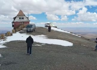 Conheça a estação de esqui mais alta do mundo que está abandonada devido aquecimento global