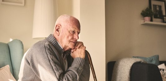 Pesquisadores brasileiros criam plataforma que identifica depressão em idosos