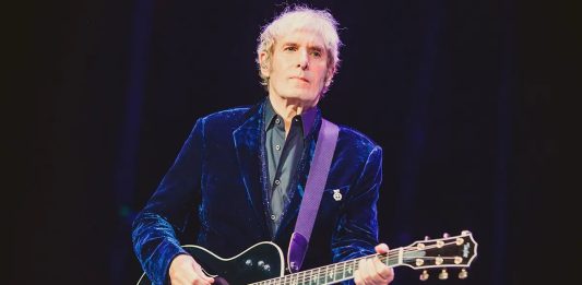 Cantor Michael Bolton revela grave diagnóstico de câncer