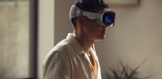 Apple Vision Pro: Começa a pré-venda dos óculos inteligentes da Apple