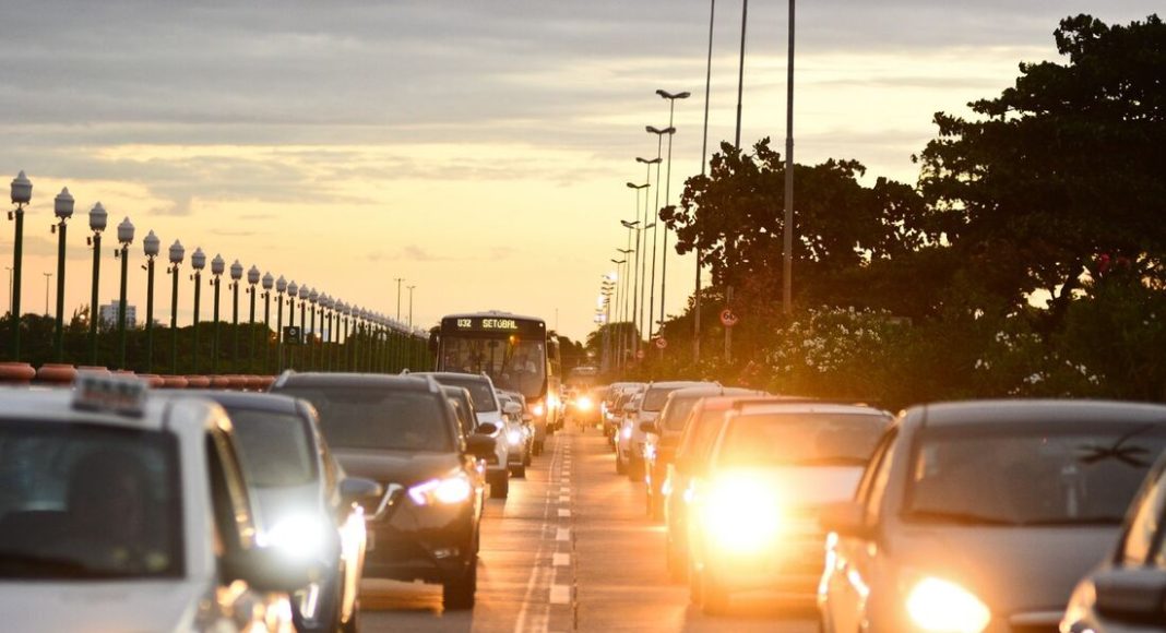 Veja novos itens obrigatórios nos carros neste novo ano