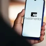 XP investimentos está dando 12.000 bolsas de estudos para quem deseja trabalhar com investimentos