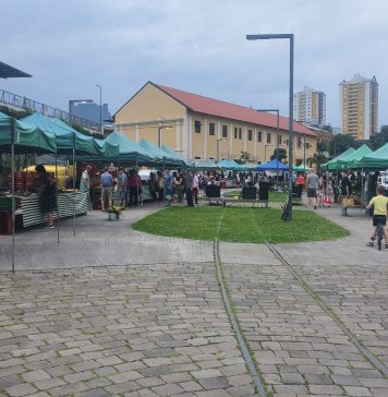 Imagem: FEIRA ECOLÓGICA PRAÇA DAS FEIRAS/Crédito Rosa Ana Bisinella