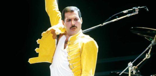 Freddie Mercury poderá voltar aos palcos como holograma