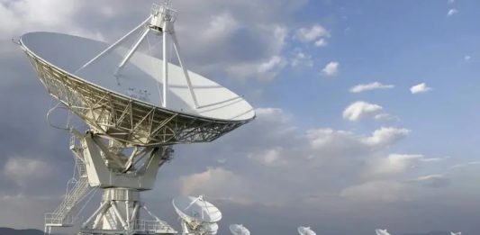 Como a inteligência artificial está revolucionando a busca por vida extraterrestre