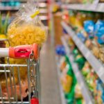 O segredo sobre produtos vencidos que nem todos que vão no supermercado sabem