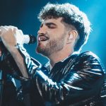 Jão grava com produtores musicais em estúdio de Los Angeles