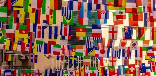 A ciência responde qual a língua mais bonita do mundo