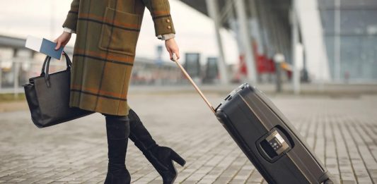 Bagagem perdida ou danificada? Saiba o que fazer para viajar sem estresse