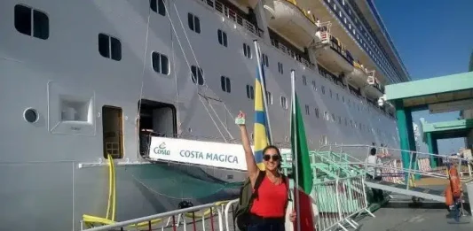 Conheça a história da brasileira que conheceu o mundo trabalhando em cruzeiros