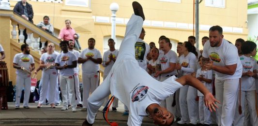 Abadá Capoeira promove Festival de Cantigas e comemora 14 anos em Bento Gonçalves