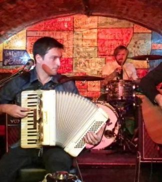 The Beatles no Acordeon celebra dez anos com show em Bento Gonçalves