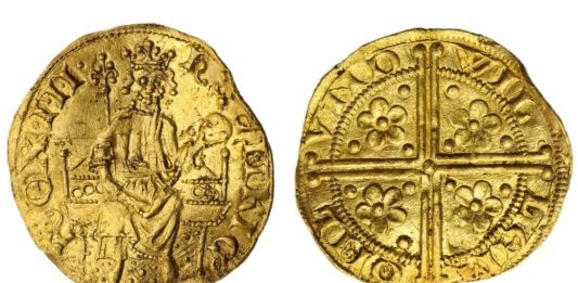 Sortudo encontra moeda de ouro avaliada em quase R$ 3 milhões
