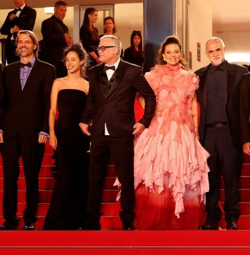 Foto: Elenco e equipe de Motel Destino no tapete vermelho de Cannes/Crédito Steffen Osburg