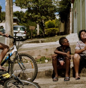 Foto: Cena do filme Marte Um/Divulgação