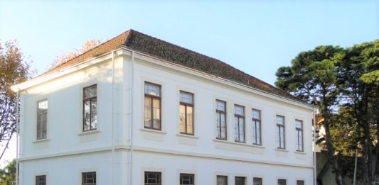 Nova exposição promove diálogo entre memória, narrativas poéticas e acervo em Bento Gonçalves