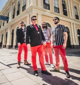 Banda Jogo Sujo se apresenta em Guaporé e lança o single 'Ela Me Processou'