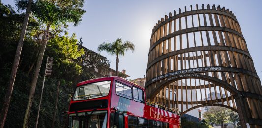 Foto: Região Uva e Vinho ganha city tour chamado Ciao Bus/Crédito Zéto Telóken
