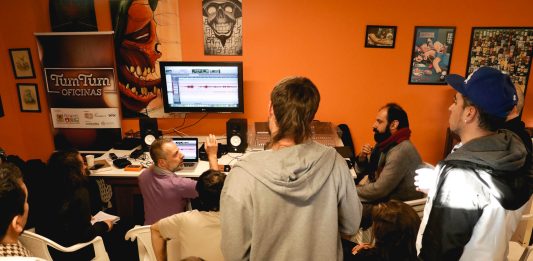 Foto: Produção Musical Guilherme Kastrup/Crédito Jessica Drew