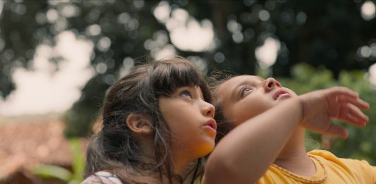Foto: Cena do filme A Natrureza das Coisas Invisíveis/Divulgação
