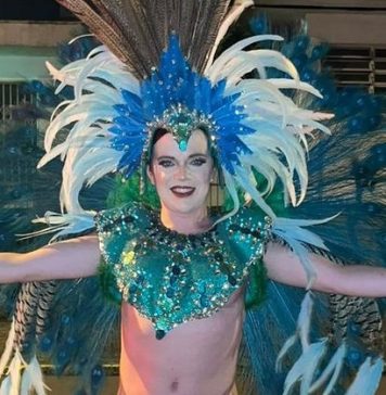Foto: Yan Scherer no desfile de 2024/Acervo Pessoal