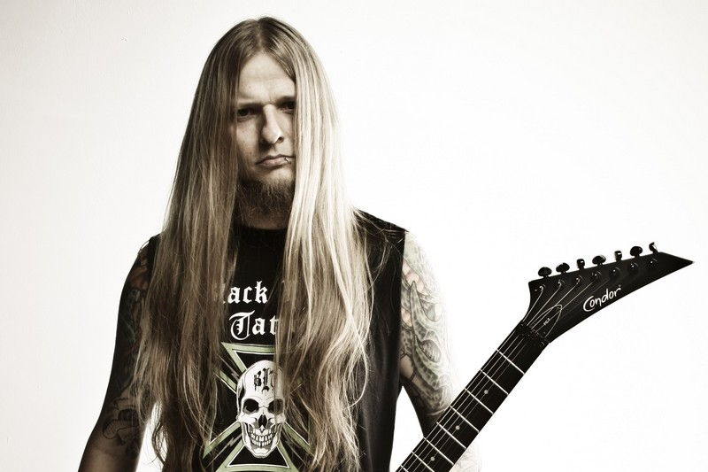Festival de Bandas celebra o Dia Mundial do Rock com homenagem ao guitarrista caxiense Paulo Schroeber